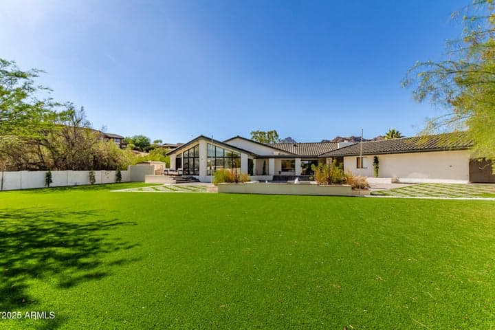 Property photo 93