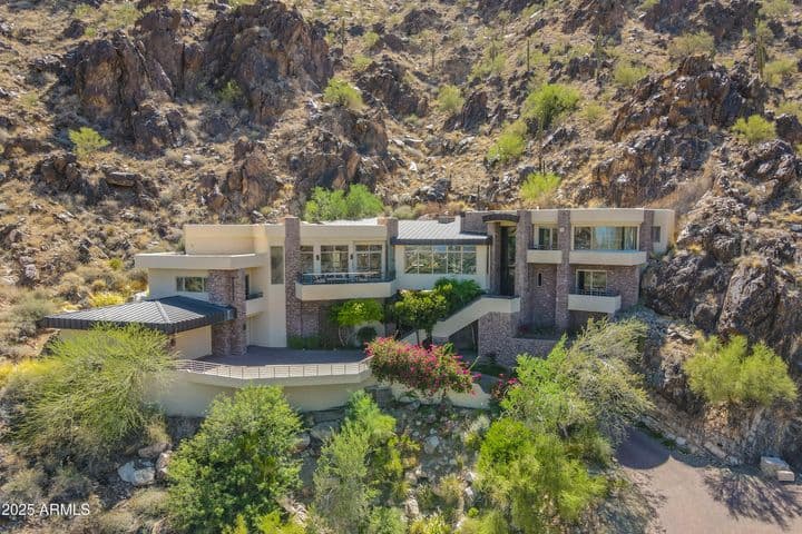 Curated with natural materials to compliment the desert landscape