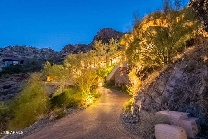 Enchanting landscape lighting