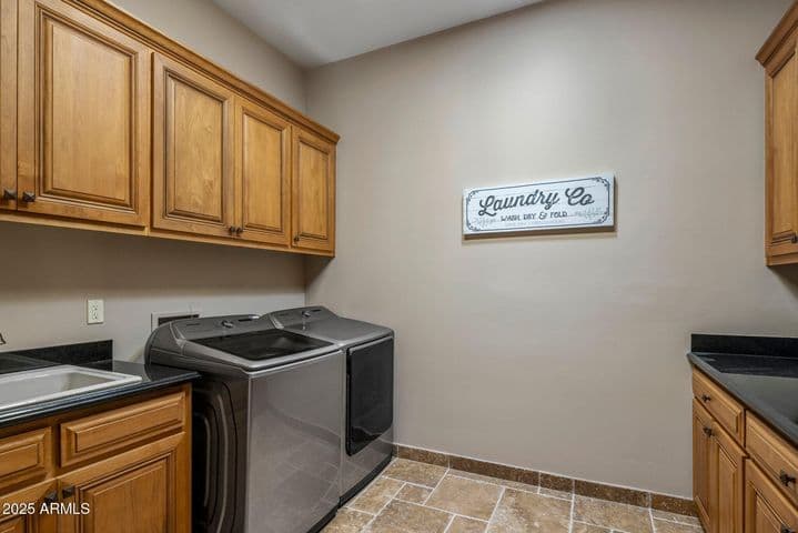 Property photo 46