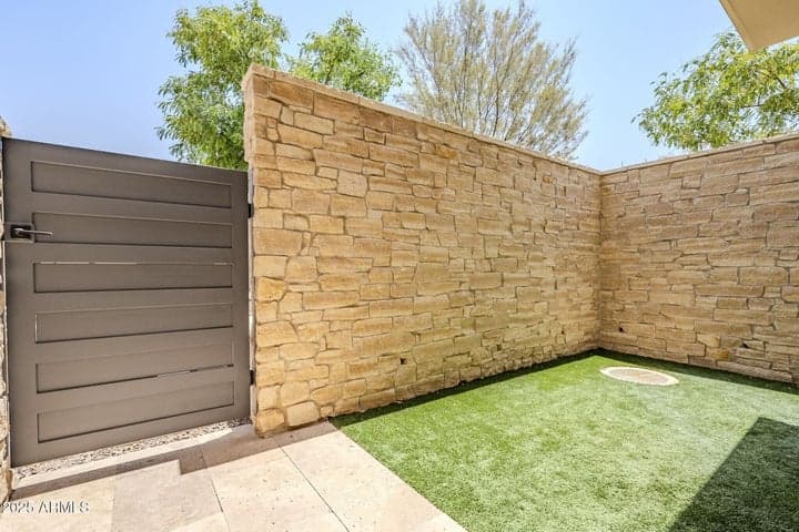 Property photo 56