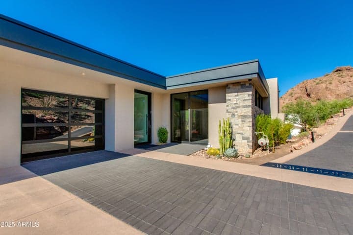 Property photo 61