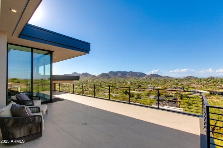 Property photo 64