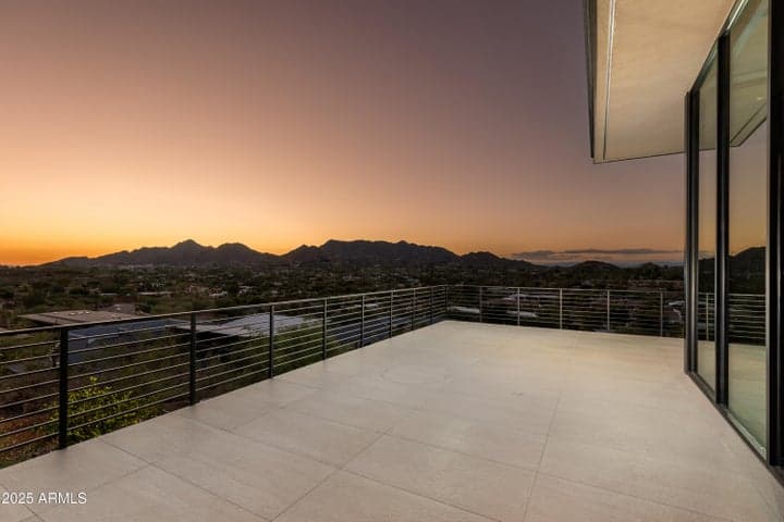 Property photo 77