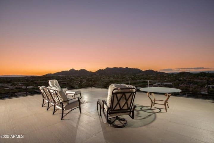 Property photo 81