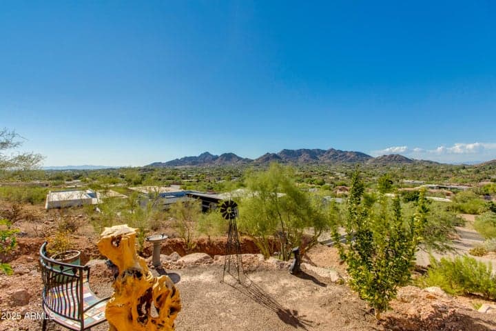 Property photo 92