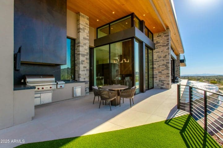 Property photo 99