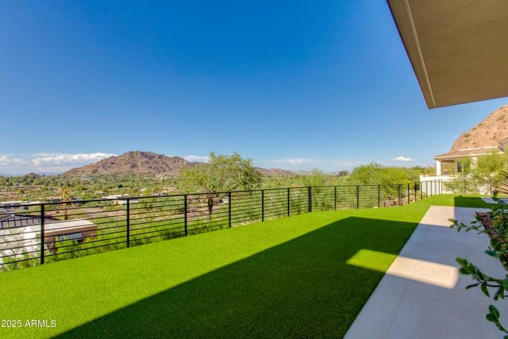 Property photo 100
