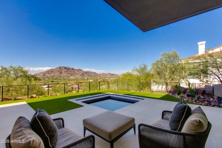 Property photo 102