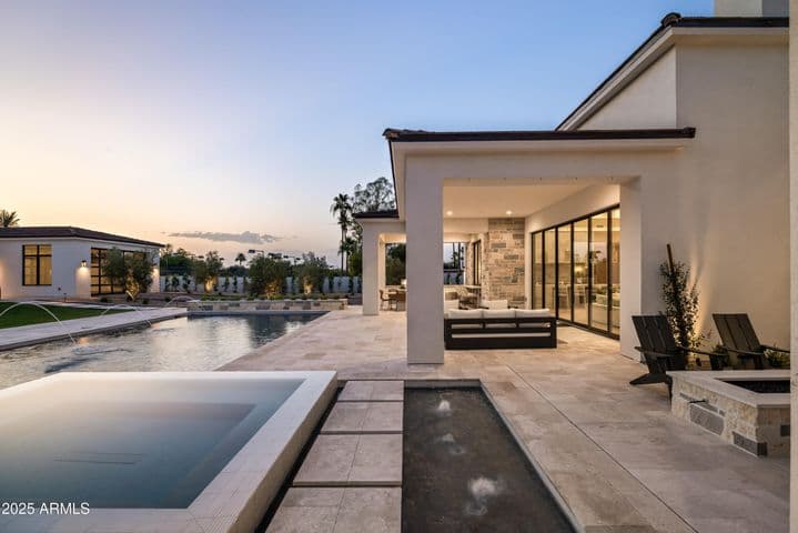 Property photo 44
