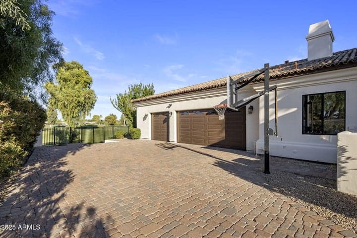 Property photo 72