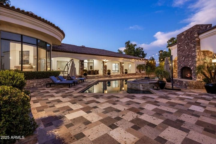 Property photo 48