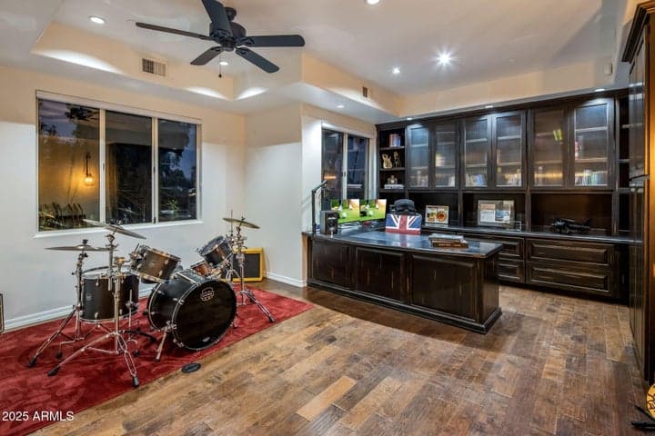 Property photo 55