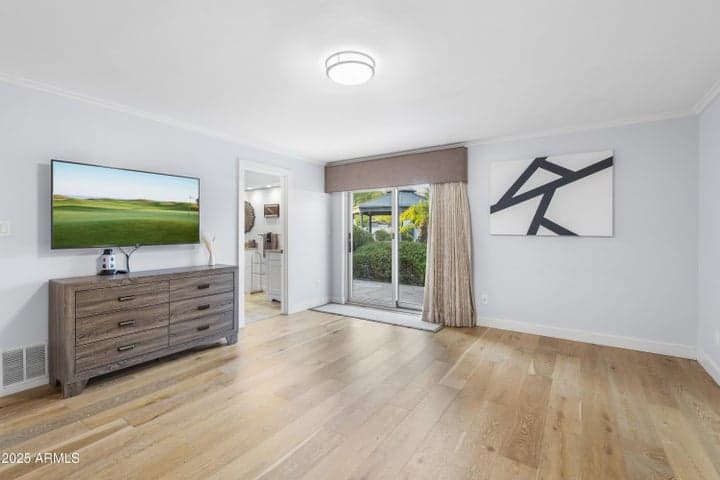 Property photo 70