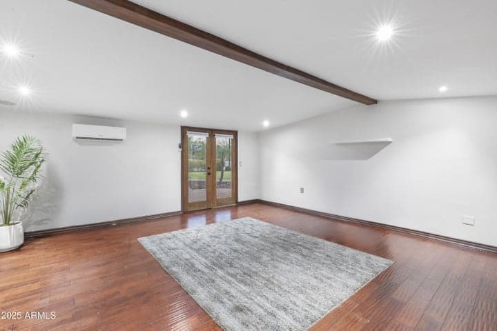 Property photo 78