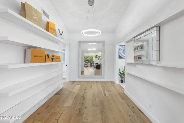 Property photo 46