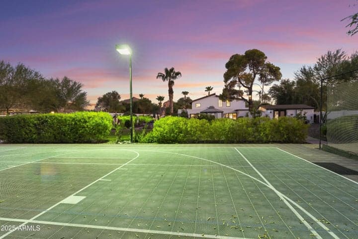 Property photo 90
