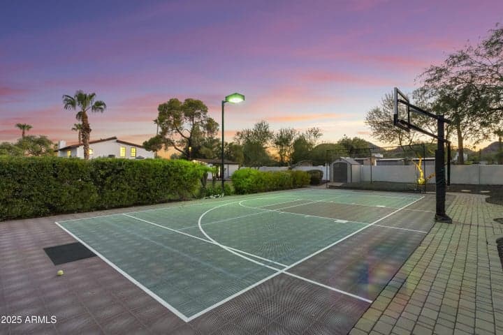 Property photo 91