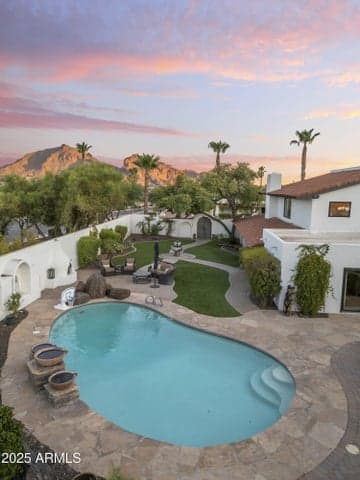 Property photo 96