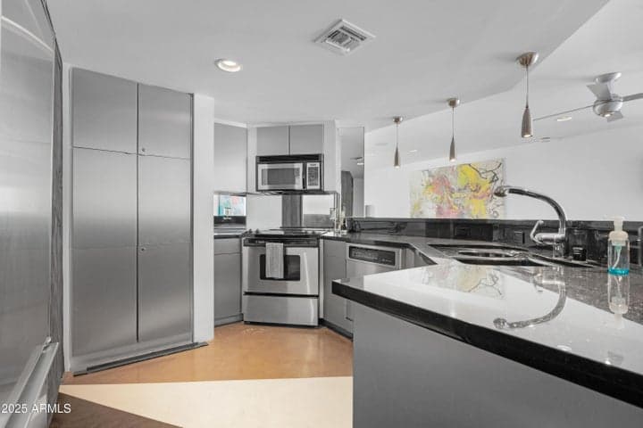 Property photo 46