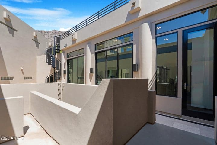 Property photo 71