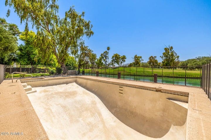 Property photo 89