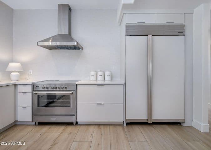 Subzero 48" side by side, Italian Verona Eurochef cooktop