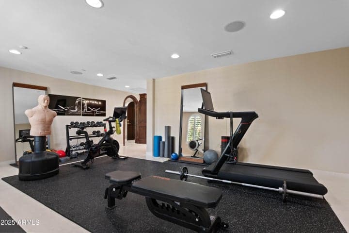 Property photo 25