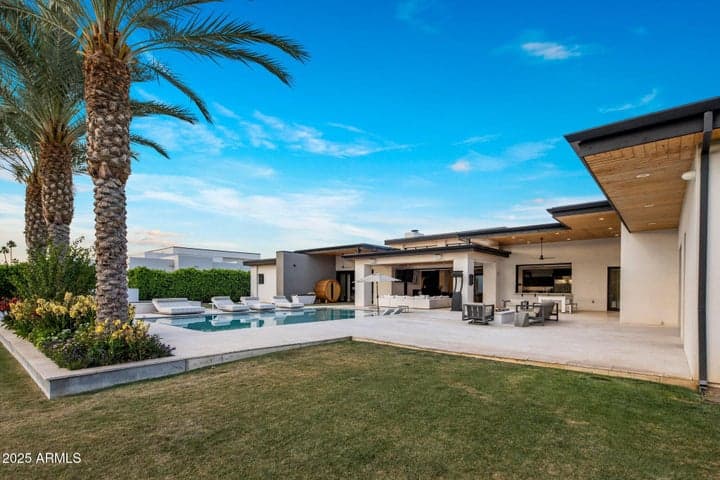 Property photo 31